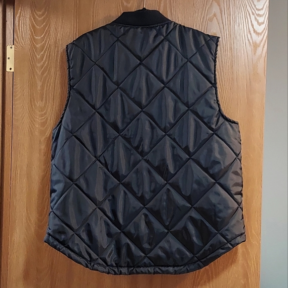 Key Apparel Polar King Black Quilted Vest - Picture 2 of 10